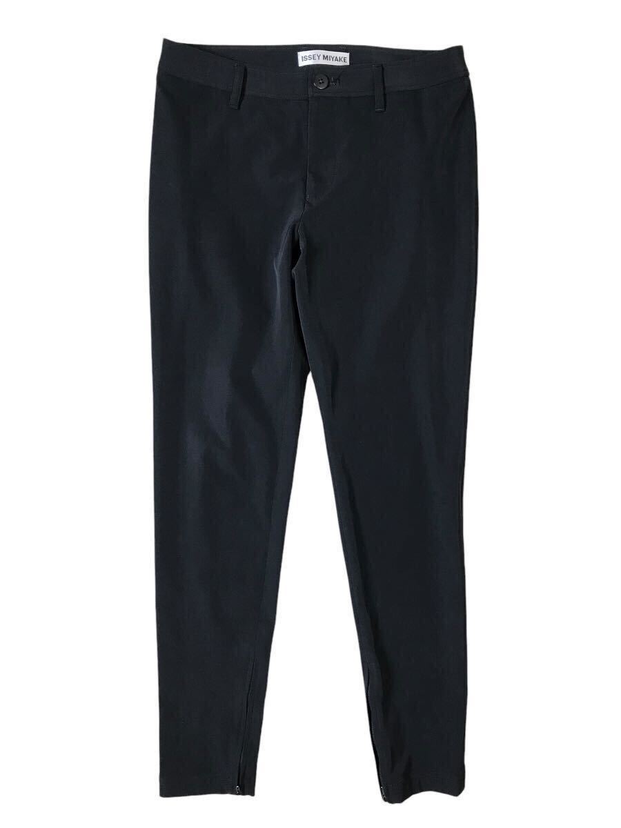 (D) ISSEY MIYAKE イッセイミヤケ 裾ジップ ストレッチ ナイロン パンツ 2 ブラック (ma)