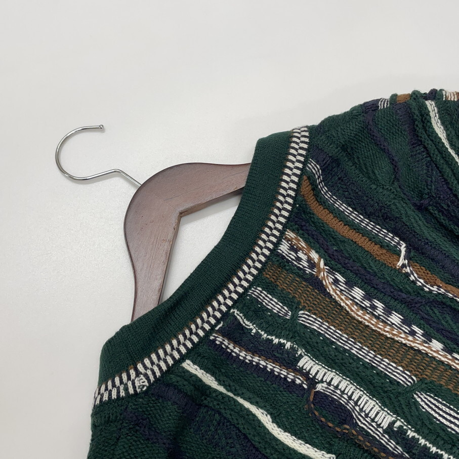 CIAO /F/ グリーン 長袖ニットカーディガン 生地 アクリル ドロップショルダー スポーツ ゴルフ アウトドア キャンプ バイク 保温性 チャオ_画像9