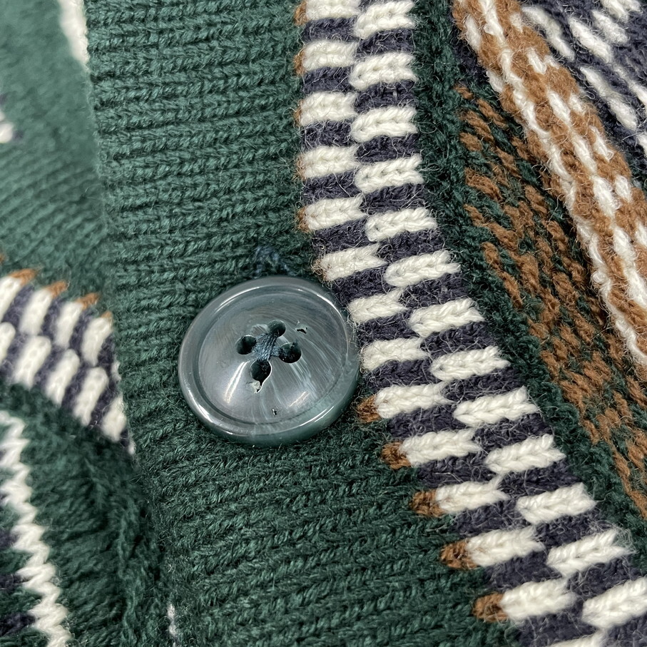 CIAO /F/ グリーン 長袖ニットカーディガン 生地 アクリル ドロップショルダー スポーツ ゴルフ アウトドア キャンプ バイク 保温性 チャオ_画像5