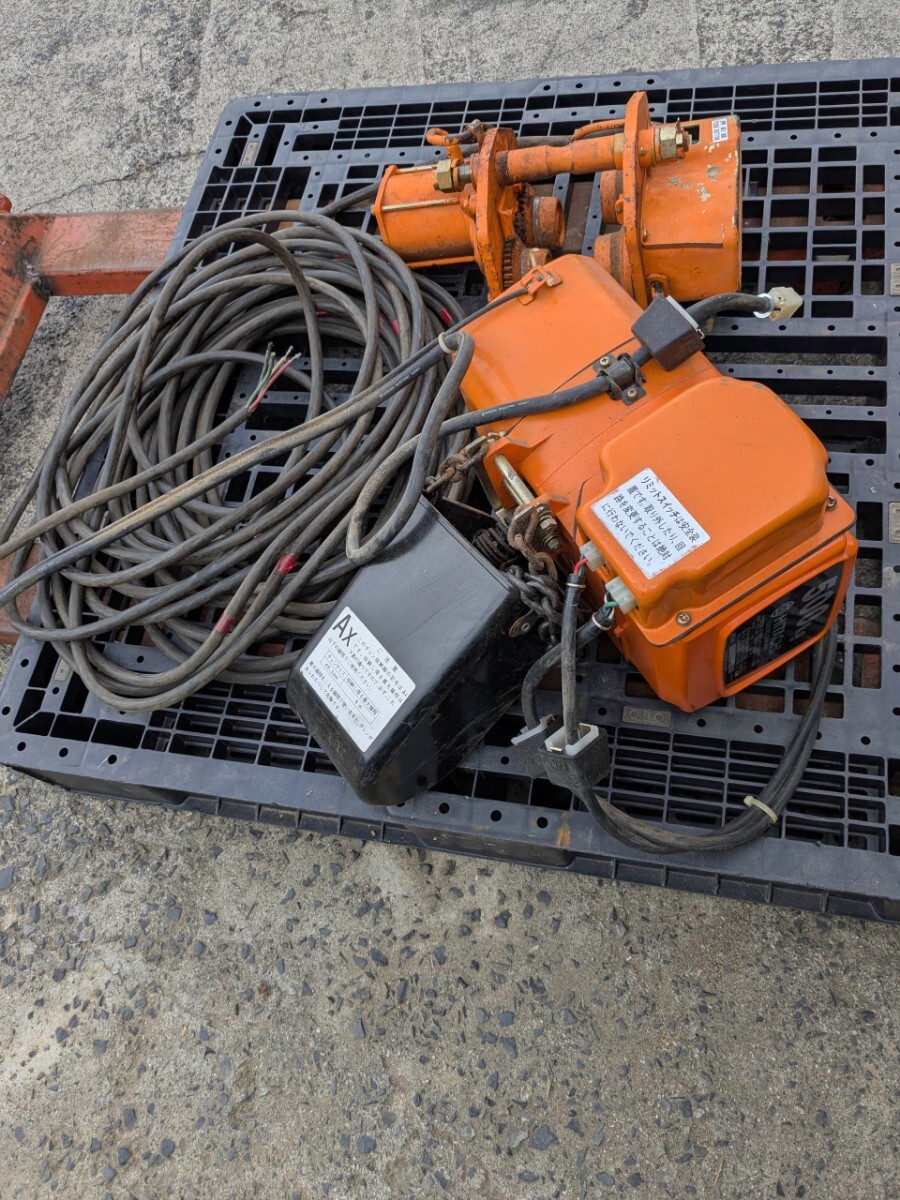 HITACHI TYPE 1/2SH2 電動チェーンブロック トロリー付き 日立 HITACHI TYPE 1/2SH2 電動チェーンブロック トロリー付き 日立