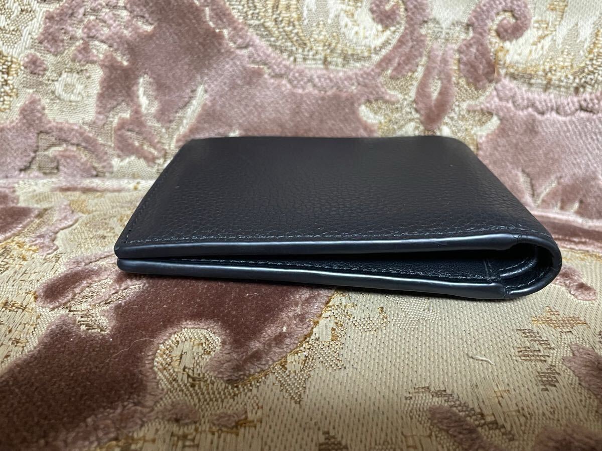 Dior 二つ折り財布 折り財布 カードケース 小銭入れなし レザー Dior 二つ折り財布 折り財布 カードケース 小銭入れなし レザー