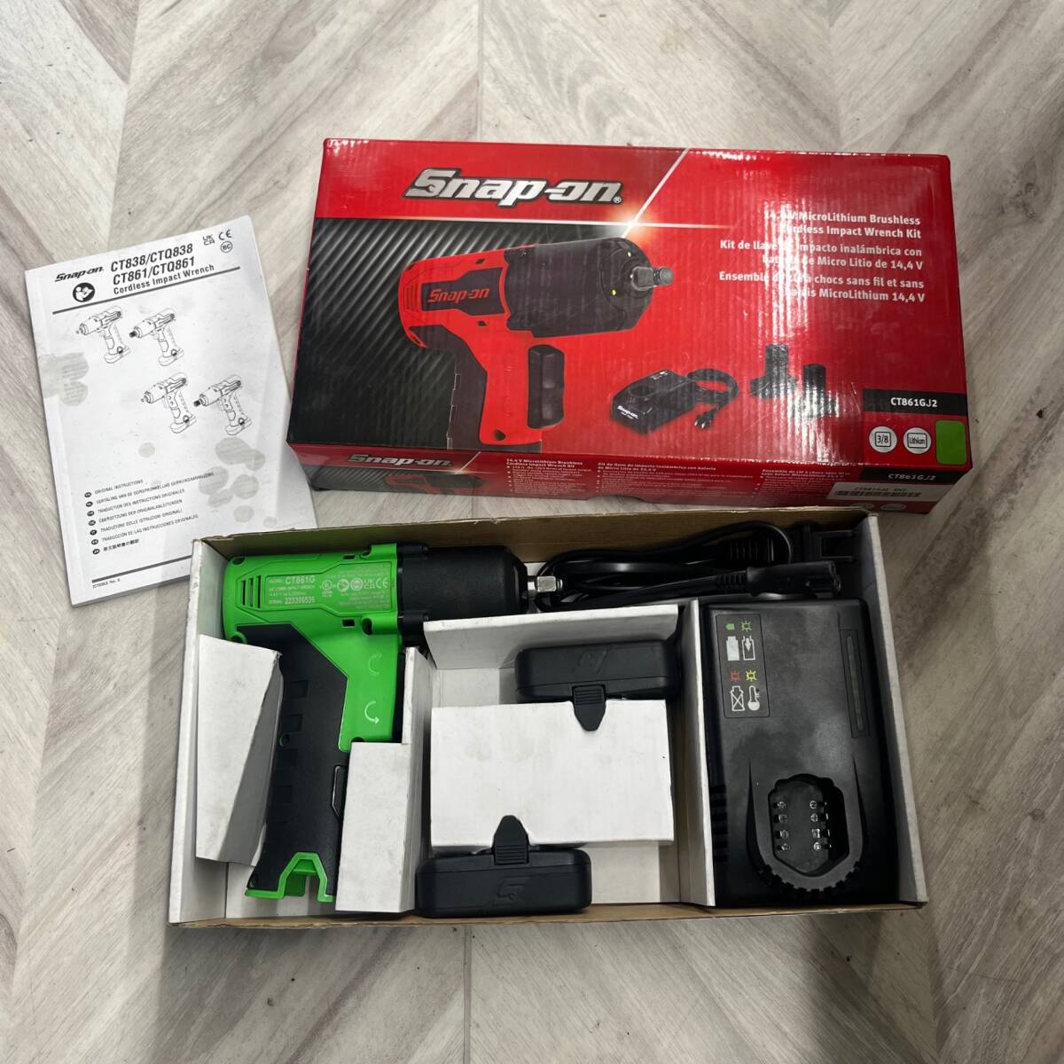 Yahoo!オークション - 19go【美品】スナップオン 14.4V Yahoo!オークション - 19go【美品】スナップオン 14.4V