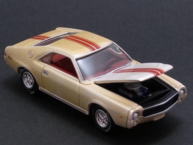 ☆☆日曜夜☆ルース☆1968 AMC AMX☆INCLUDES EXCLUSIVE GRIP CLIP☆HOLIDAY CLASSICS 2006☆JOHNNY LIGHTNING☆1/64