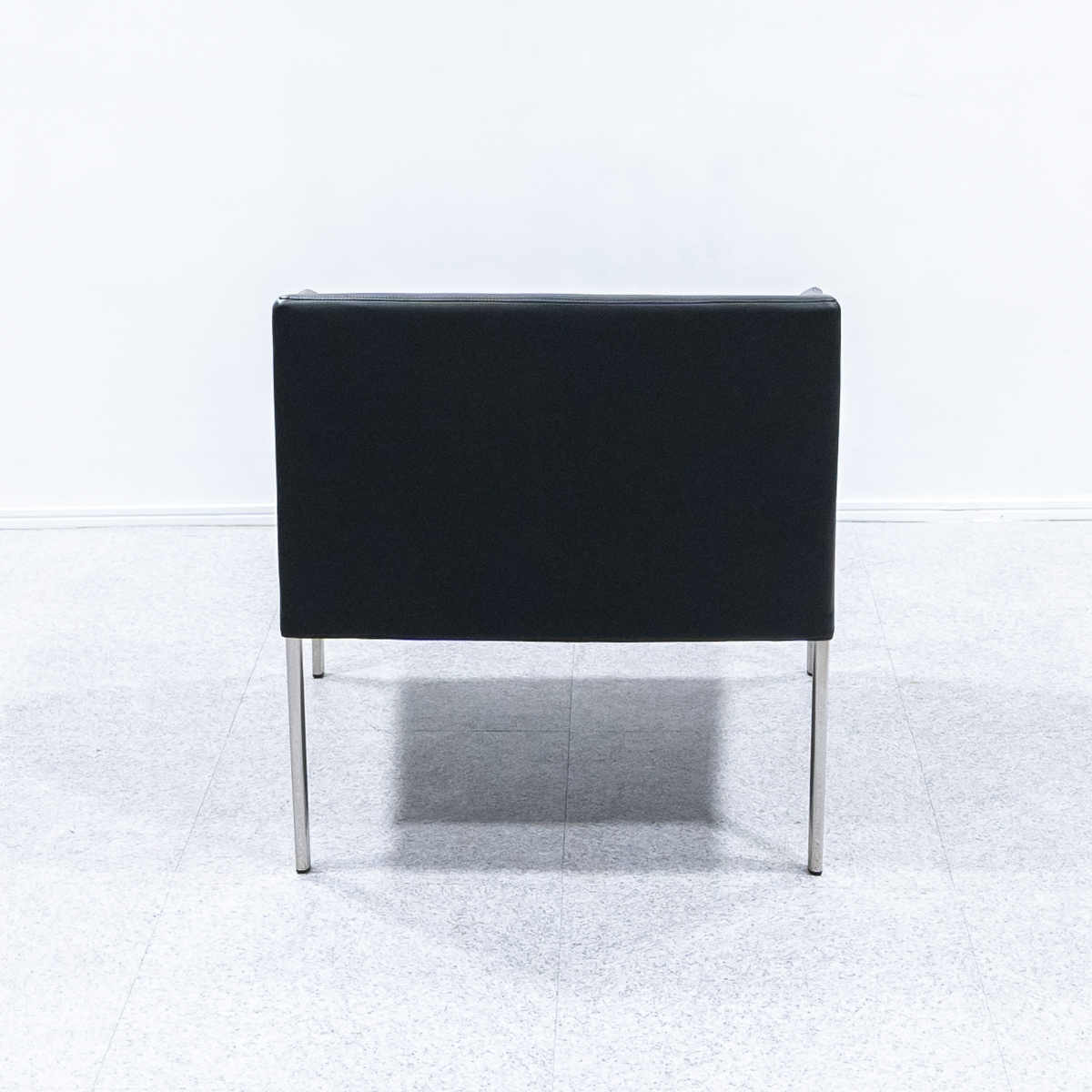Yahoo!オークション - 【展示品】arper アルペール Saari サーリ Yahoo!オークション - 【展示品】arper アルペール Saari サーリ