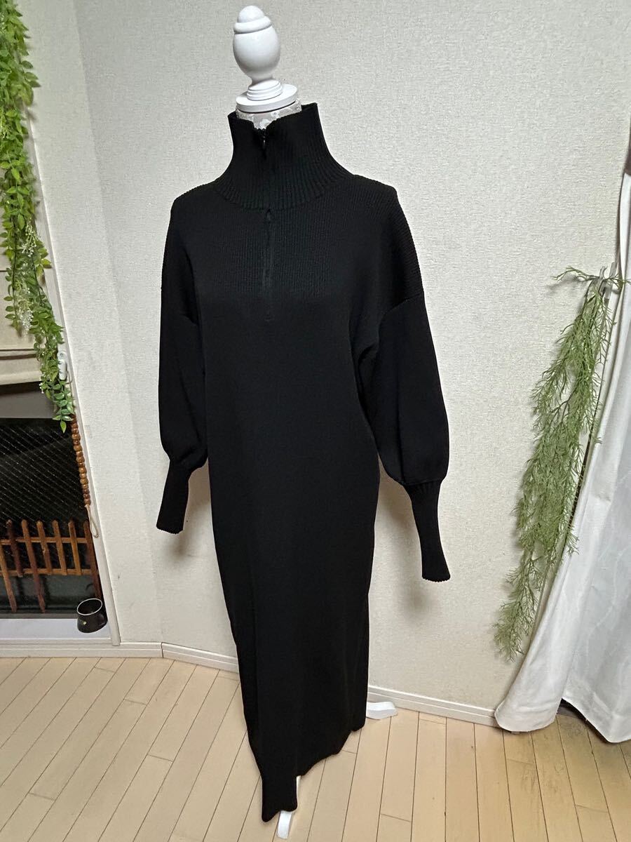 未使用品【 mystic★ミスティック】ハーフジップ・マキシワンピース・後ろ裾スリット入り・リブ素材・伸縮性・ブラック・サイズ2
