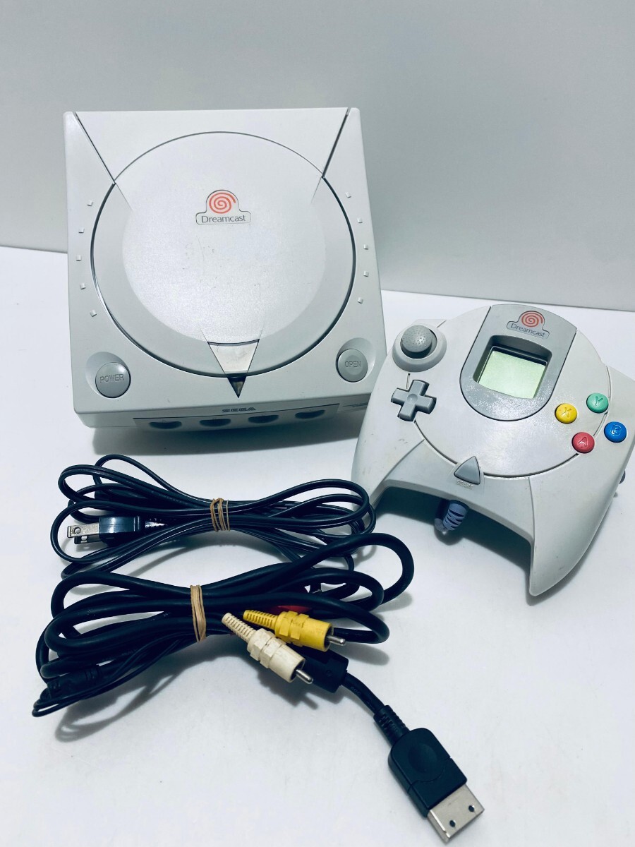 動作品 SEGA セガ Dreamcast ドリームキャスト DC HKT-3000 ゲーム機 本体+ゲームソフト,付属品全揃い /レトロゲーム , 希少品(J-37)