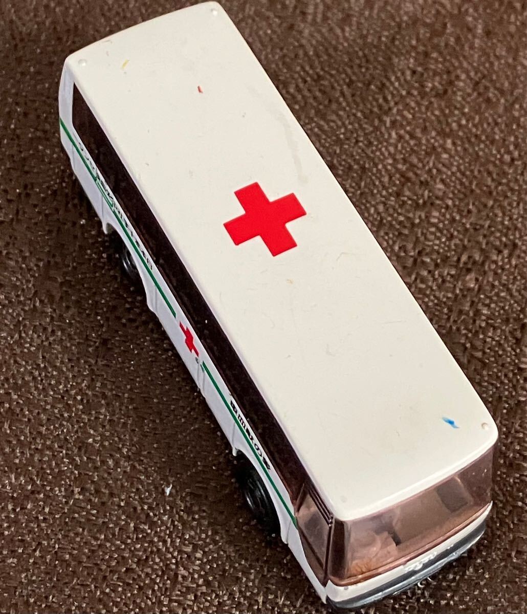 非売品】トミカ 1988年製 献血バス 日本赤十字社中央血液 非売品】トミカ 1988年製 献血バス 日本赤十字社中央血液