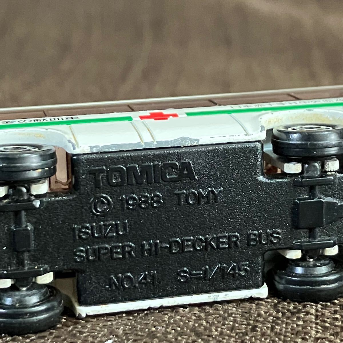 非売品】トミカ 1988年製 献血バス 日本赤十字社中央血液 非売品】トミカ 1988年製 献血バス 日本赤十字社中央血液