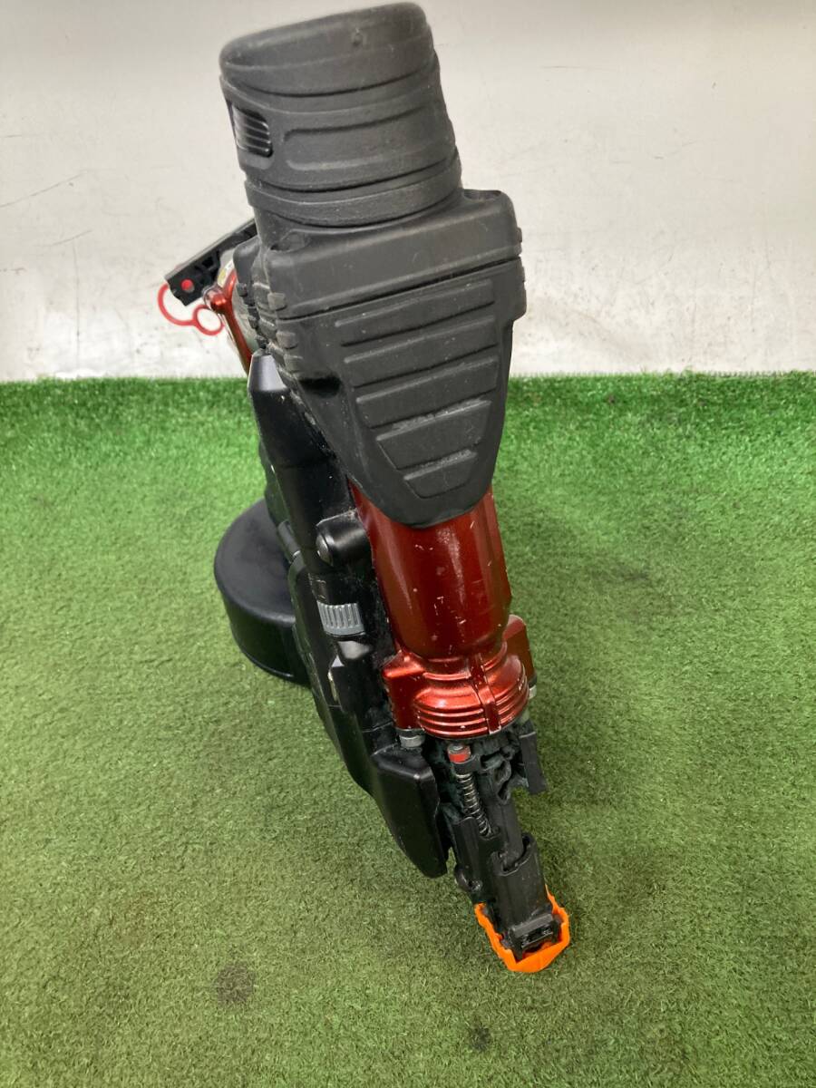 【中古品】★MAX(マックス) 41㎜高圧ねじ打機(ターボドライバ) HV-R41G4-R ITK03NBC7KUV