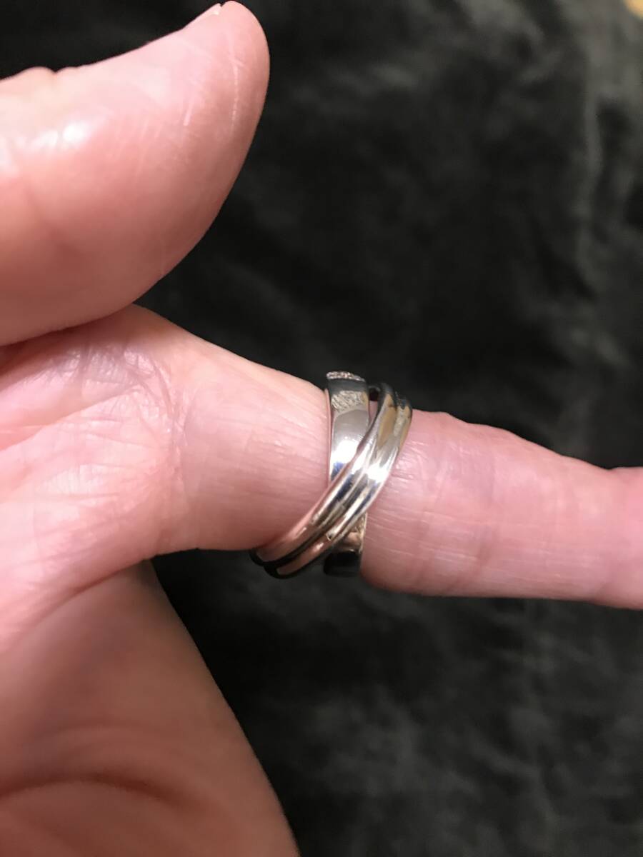  ☆　激レア. SV 925 folli follie フォリフォリ.2連クロスRing 指輪 ☆正規(guī)品.さらにお値下げ致しました.未使用に近い美品 ?