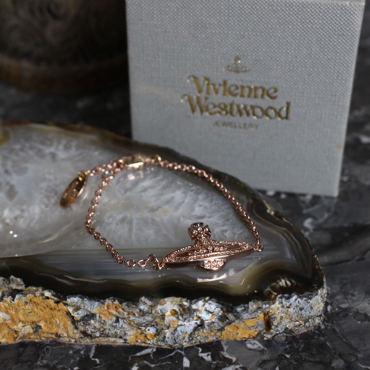Vivienne Westwood 新作 オーブモチーフ チェーンブレスレット Vivienne Westwood ORB DESIGN CHAIN BRACELET/ヴィヴィアン