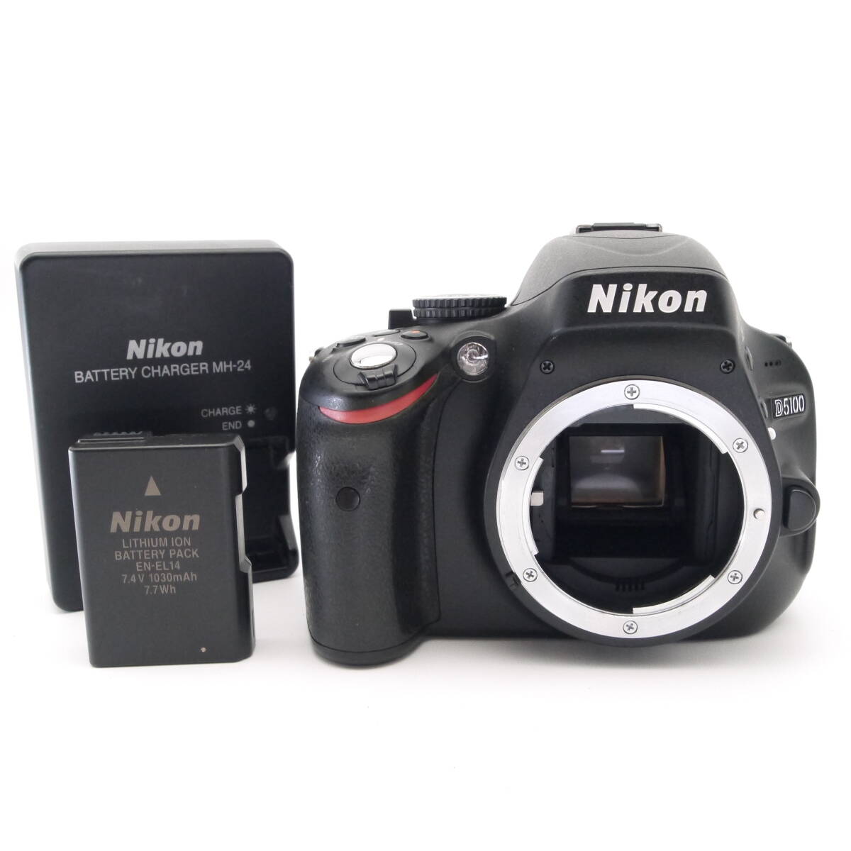 美品　Nikon D5100 デジタル一眼レフカメラ　シャッター回数　22494 中古】Nikon ニコン D5100 デジタル一眼レフカメラ シャッター
