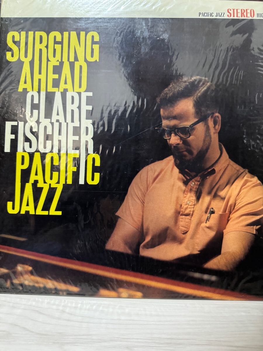 LPレコード　SURGING AHEAD CLARE FISCHER