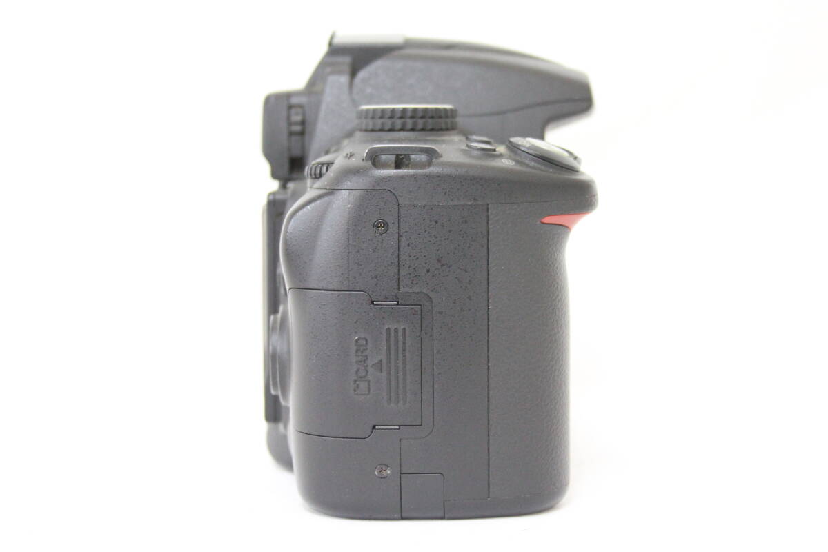 [ returned goods guarantee ] Nikon Nikon D5000 battery attaching digital single-lens M1178