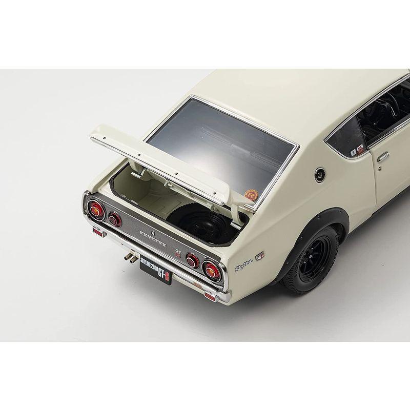 京商 1/18 ケンメリ GT-R KPGC110 ホワイト No08255SW アルミ 京商 1/18 ケンメリ GT-R KPGC110 ホワイト No08255SW アルミ