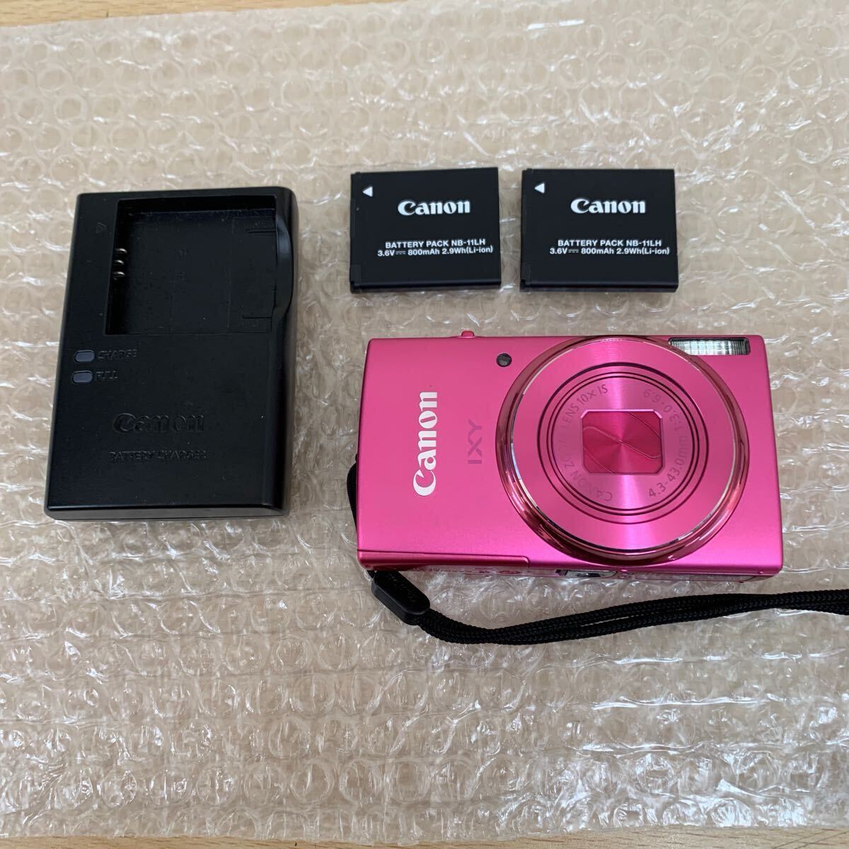 美品 キヤノン Canon コンパクトデジタルカメラ IXY 140 ピンク バッテリー2個 充電器 カメラ関連