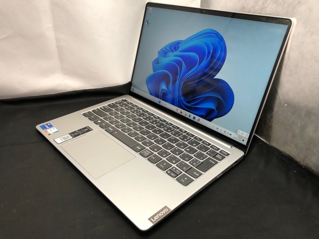 Lenovo】ideaPad S540-13ITL Core i7-1165G7 メモリ8GB SSD512GB Lenovo】ideaPad S540-13ITL Core i7-1165G7 メモリ8GB SSD512GB