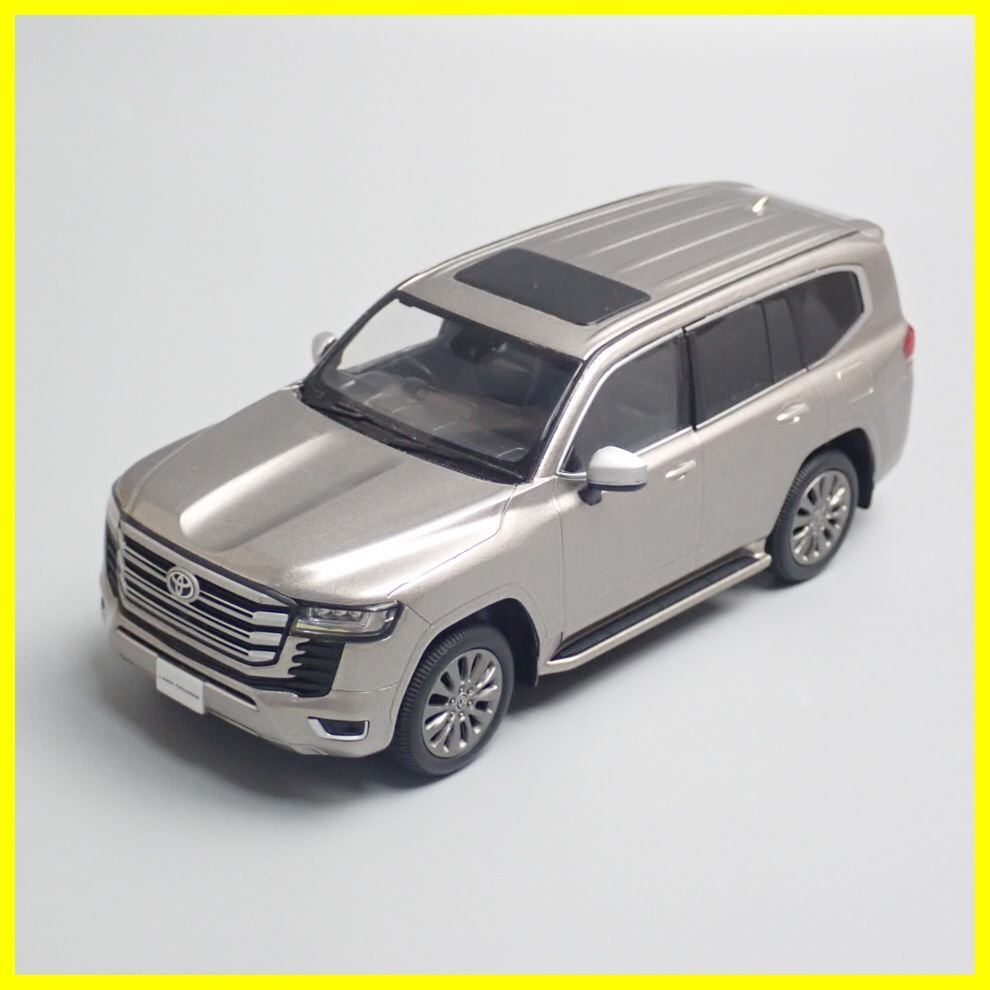 ★未使用 TOYOTA/トヨタ 店頭展示用 1/30色見本ミニカー LAND CRUISER300/4V8/外箱・表記シール付き/非売品/カラーサンプル&1974100031