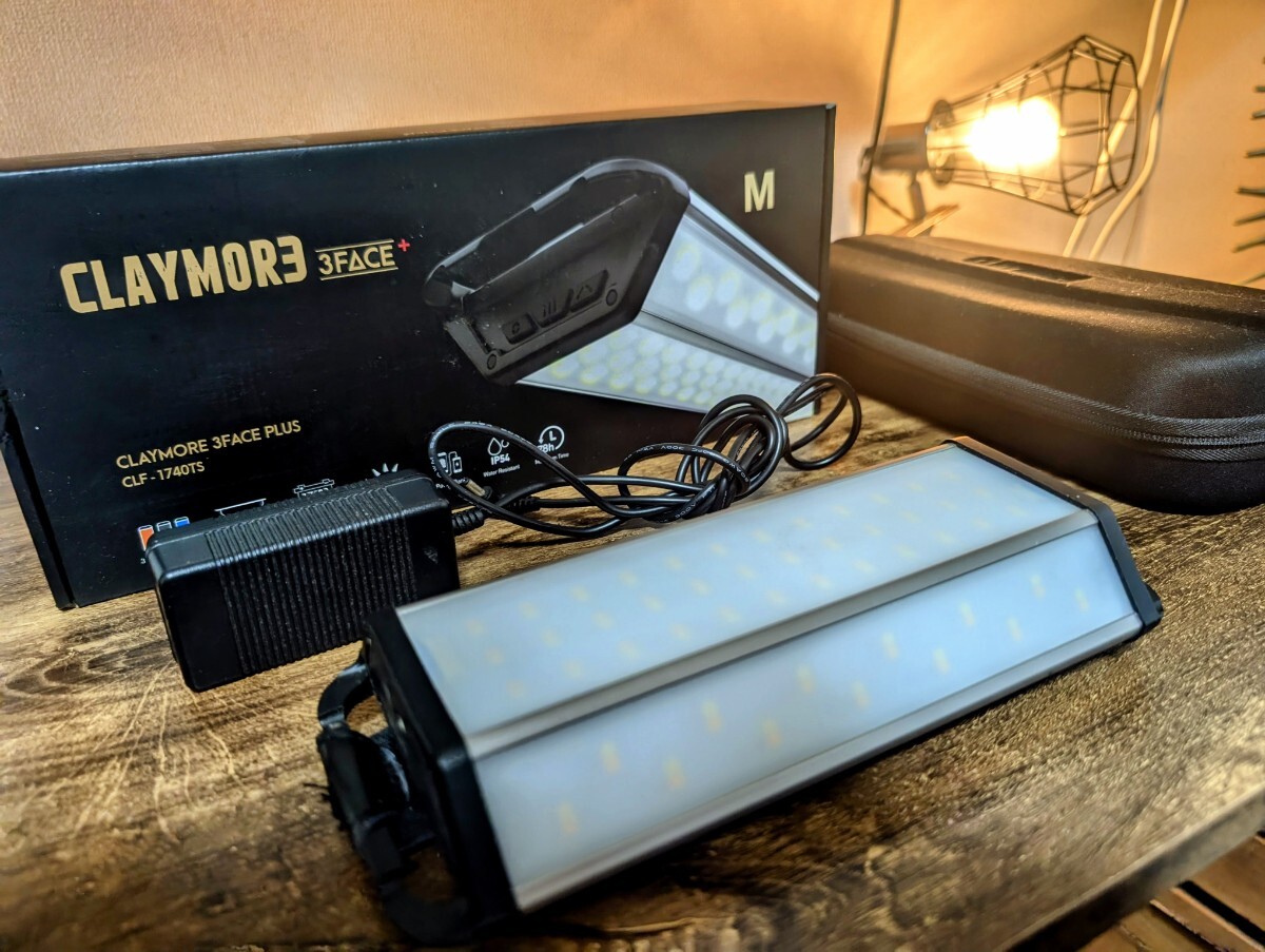 CLAYMORE 3 FACE + M クレイモア スリーフェイス プラス キャンプ ランタン LED