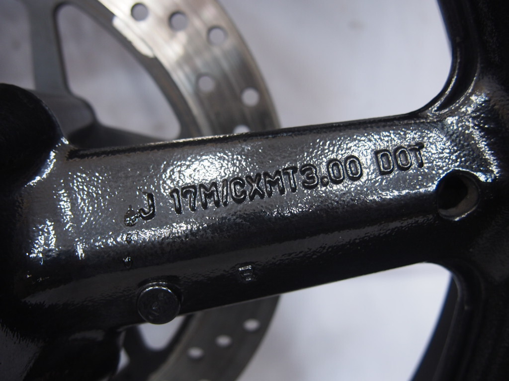 GSR250 оригинальный переднее колесо 3.00×17J легкий Тряска, колебание есть GJ55D потертость есть 12 год снимать 12-17 год 