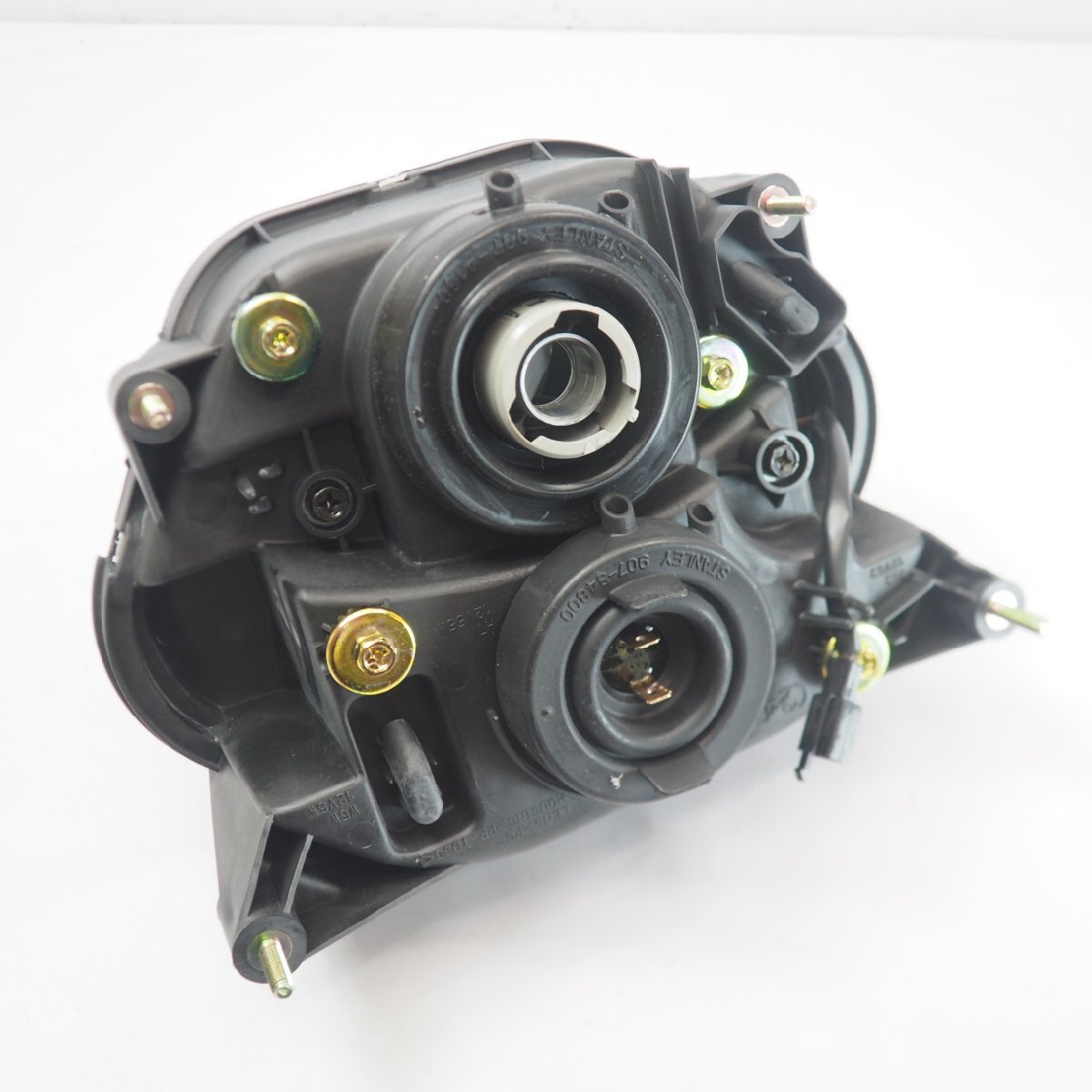 未使用XF650U 純正ヘッドライト フリーウインド XF650 XF650Y ヘッドランプ 35100-04F70-999