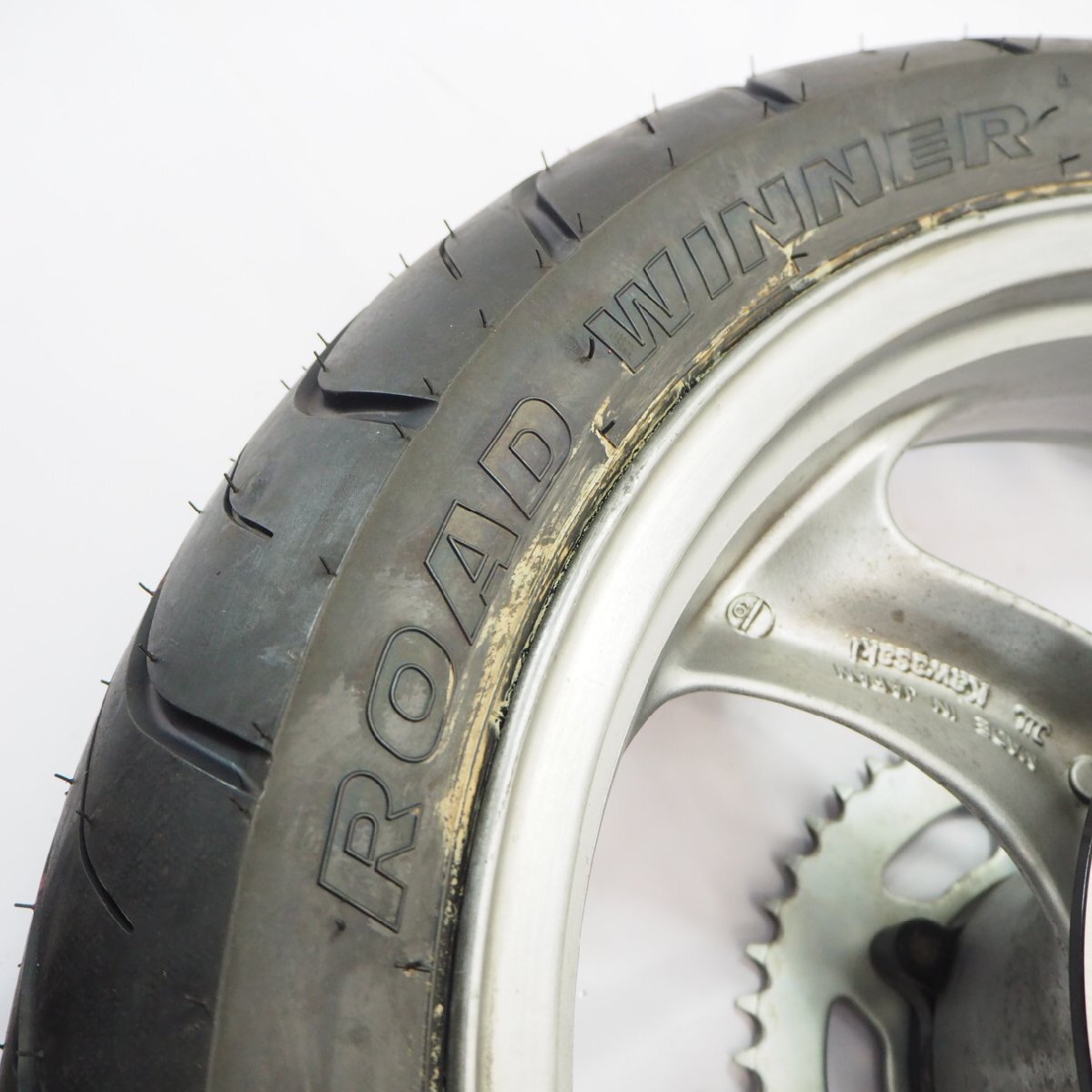バリオス ZR250A純正リアホイール后ろホイール リアブレーキディスク タイヤ14-70-17付き17x4.00 R-1290 ZR250A