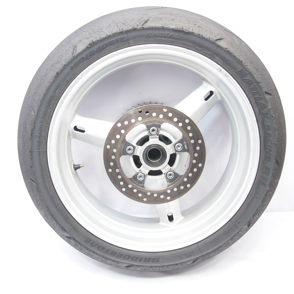 ブレなし!SV1000S VT54A-100 純正 リアホイール 03年外し 03-05年モデル スプロケ ディスク