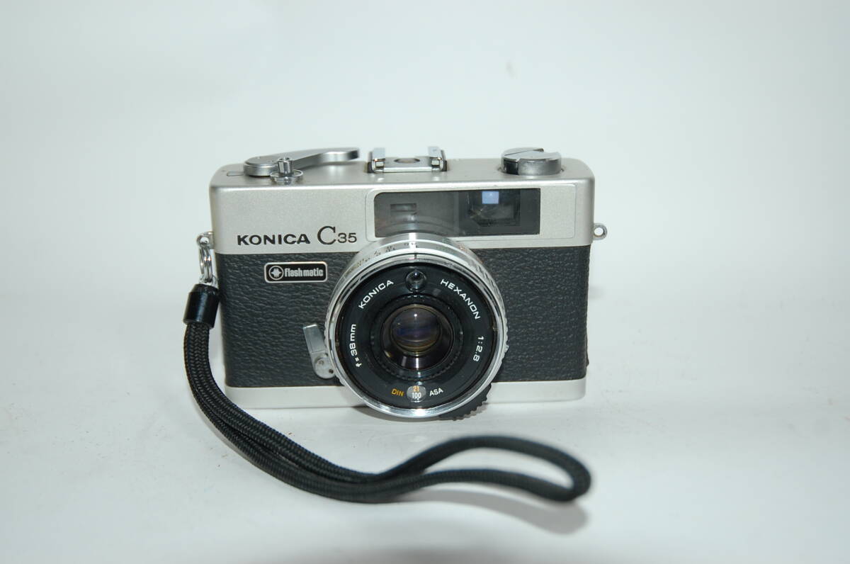 コニカC35　３８㎜F2,8　ジャンク品　　　　　　　　　　青143_画像1