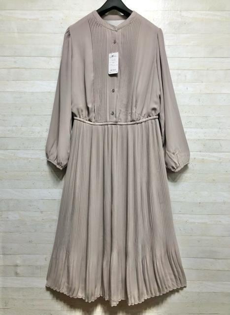 新品☆LLグラマーサイズ?くすみカラー?きれいめワンピース〇B535