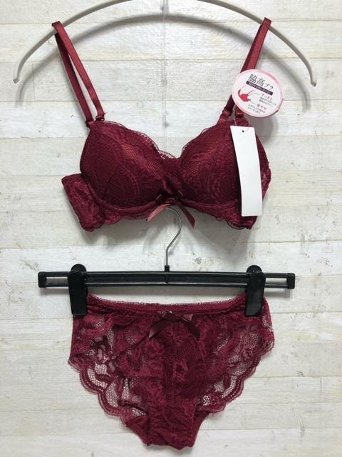 新品☆A(yù)70かわいいデザインブラ＆ブラショまとめて?〇A964