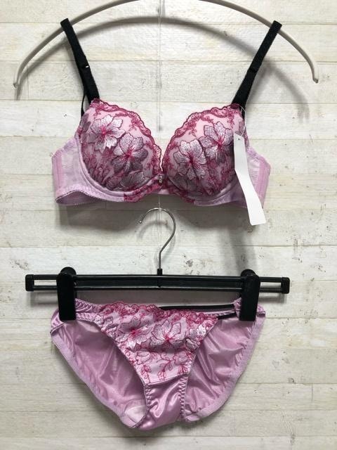 新品☆A(yù)70かわいいデザインブラ＆ブラショまとめて?〇A964