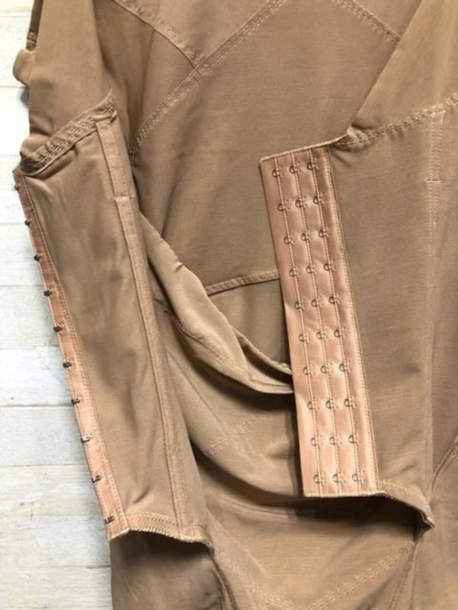 新品☆アンダー90～100トール?全身ボディニッパー?補(bǔ)整インナー〇B640