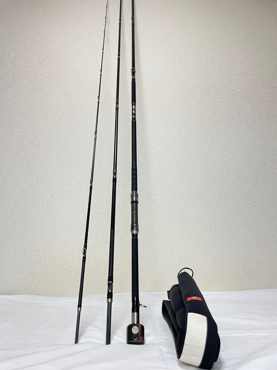 Yahoo!オークション - 鬼丸545ブラック 竿袋有 石鯛竿 石鯛 底物