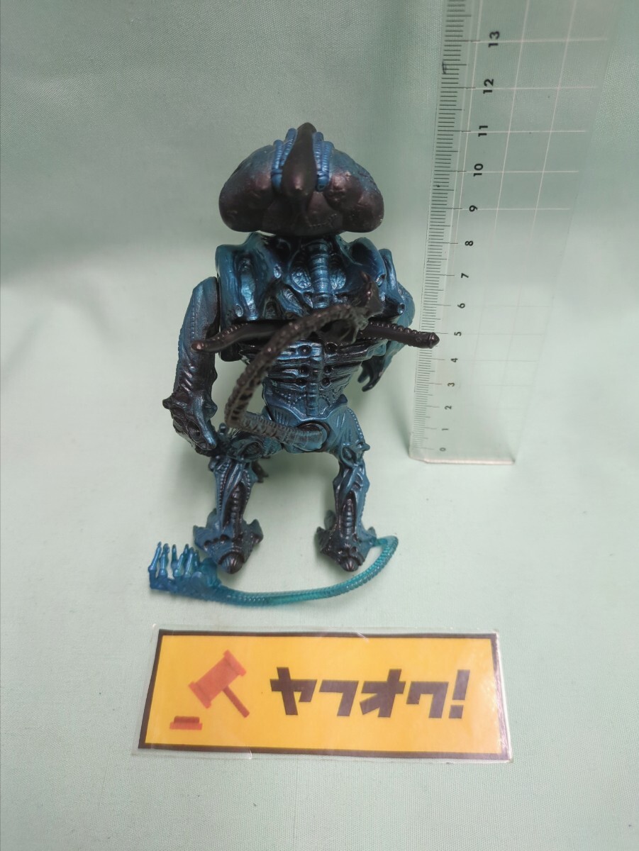 ケナー　エイリアン　フィギュア　ゴリラ