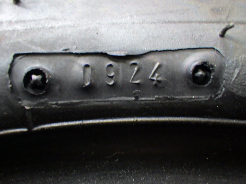 ★ダックス125　前后タイヤ　未使用　新車外し　Vee Rubber　130/70-12　120/70-12　140サイズ★