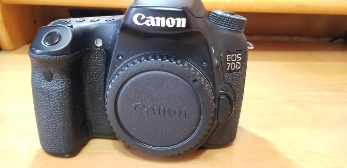 Canon EOS 70D + ノーマルレンズ & TAMRON 超広角ズームレンズ & おまけ多数_画像6