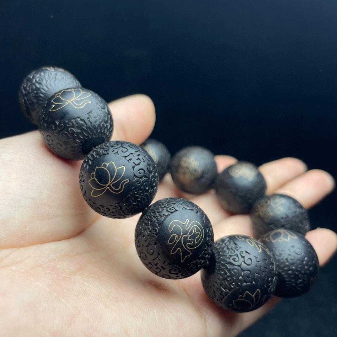 清・沈香木製・仏珠・手串・根付・裝身具・箱付』極細工 置物