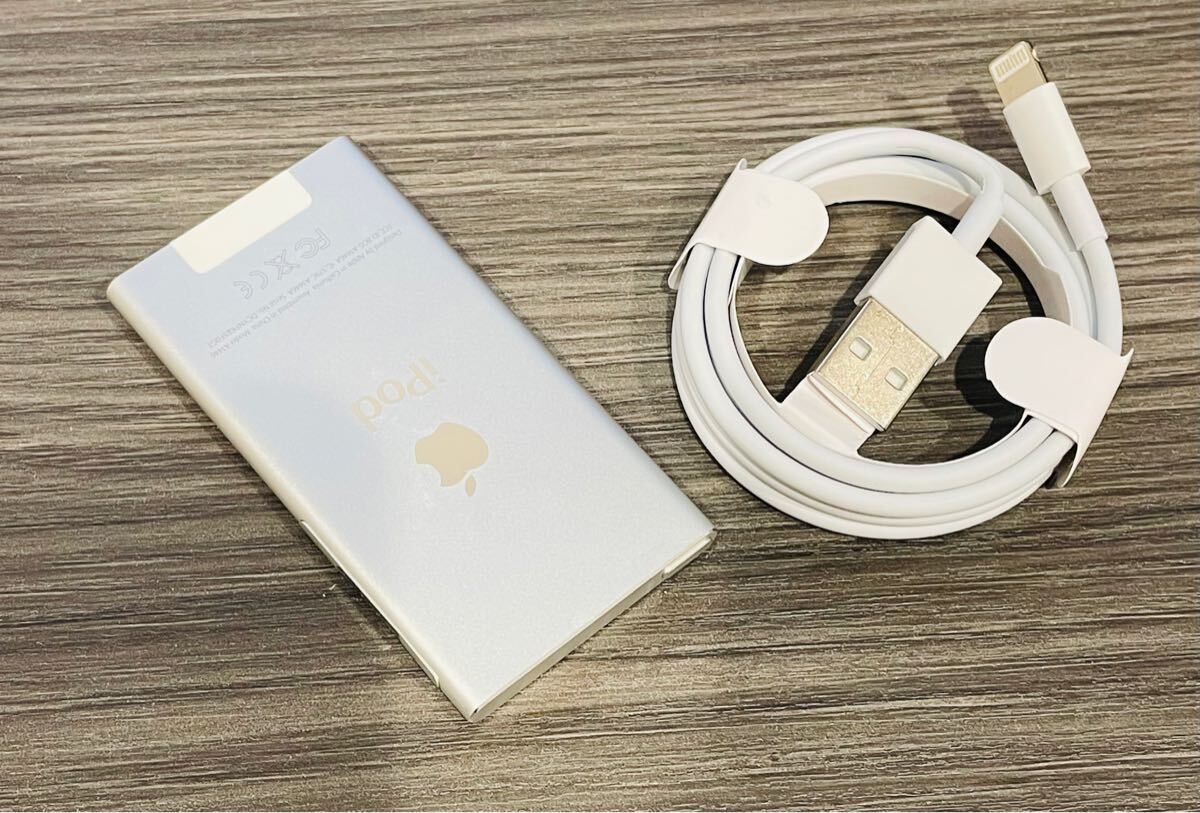 iPod nano 第7世代 16GB シルバーMD480LL 動作品 Apple