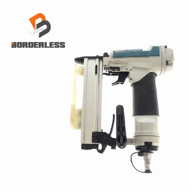 ☆比較的綺麗☆ makita マキタ 4mm 常圧 エアタッカ AT425A エア工具 エアツール 大工道具 100058