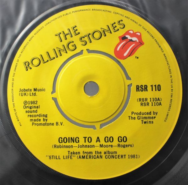 T-681 美盤 UK盤 Rolling Stones ローリングストーンズGoing To A Go Go/Beast Of Burden RSR-110 45 RPM_画像5