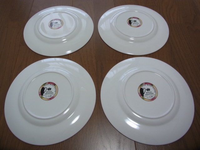 ロイヤルグラフトン ROYAL GRAFTON Fine Bone China Made in England by tams 4枚セット USED_画像2