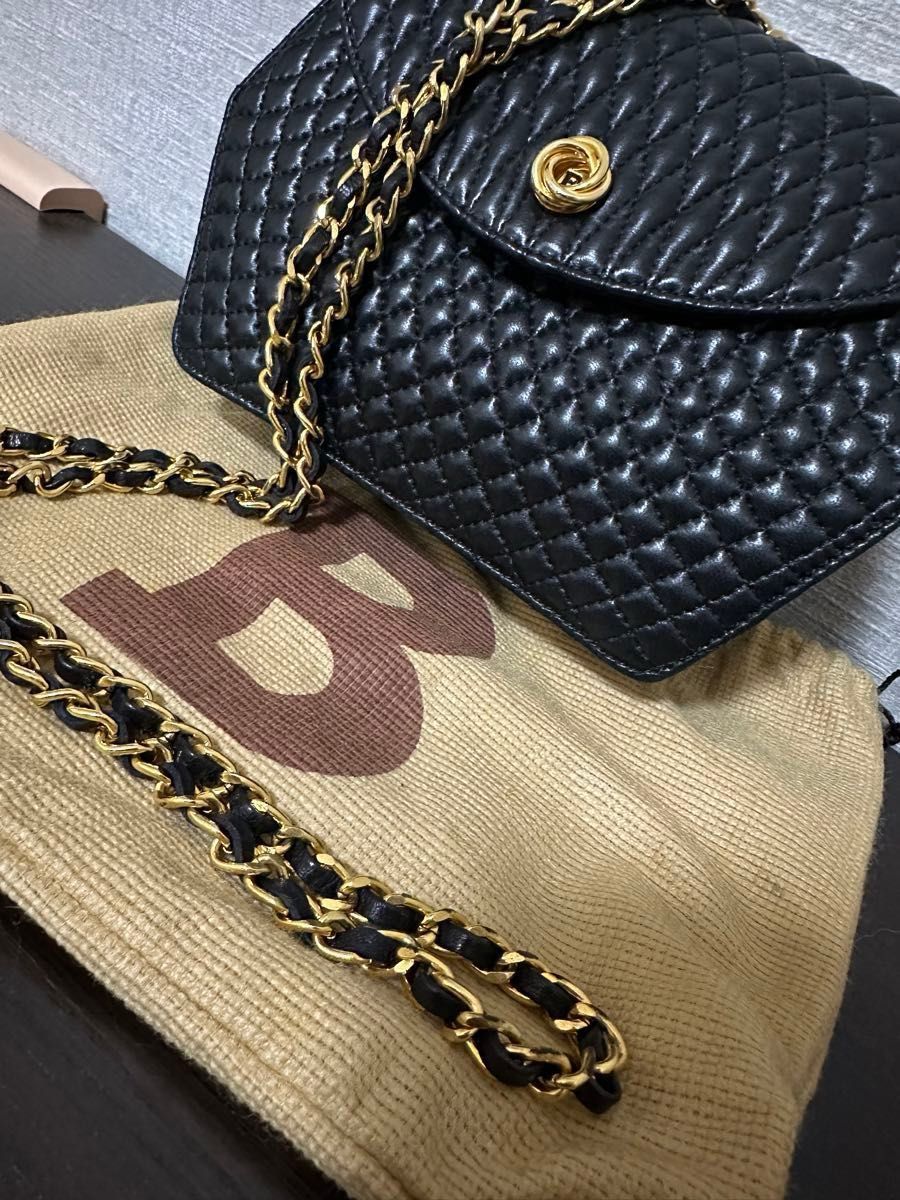 希少】Bally バリー ヴィンテージ チェーンショルダーバッグ 希少】Bally バリー ヴィンテージ チェーンショルダーバッグ