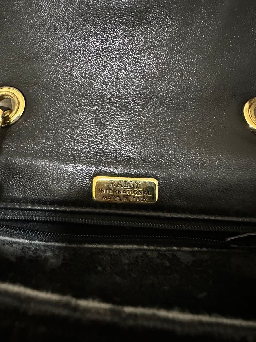 希少】Bally バリー ヴィンテージ チェーンショルダーバッグ 希少】Bally バリー ヴィンテージ チェーンショルダーバッグ