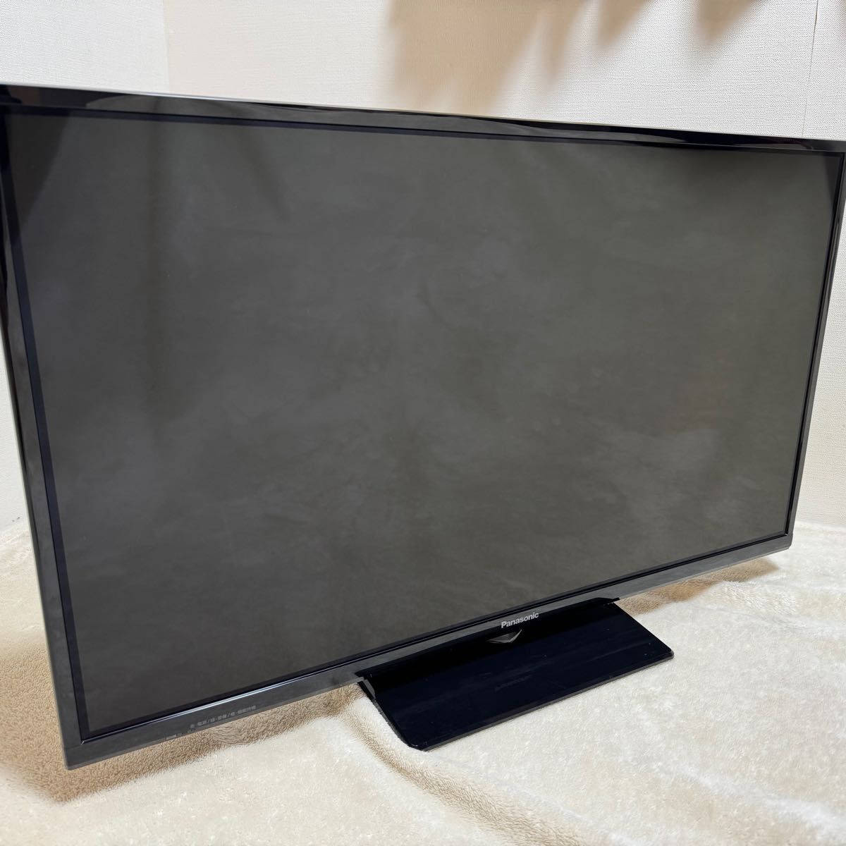 Panasonicパナソニックハイビジョン液晶テレビ32型品番THー Panasonicパナソニックハイビジョン液晶テレビ32型品番THー