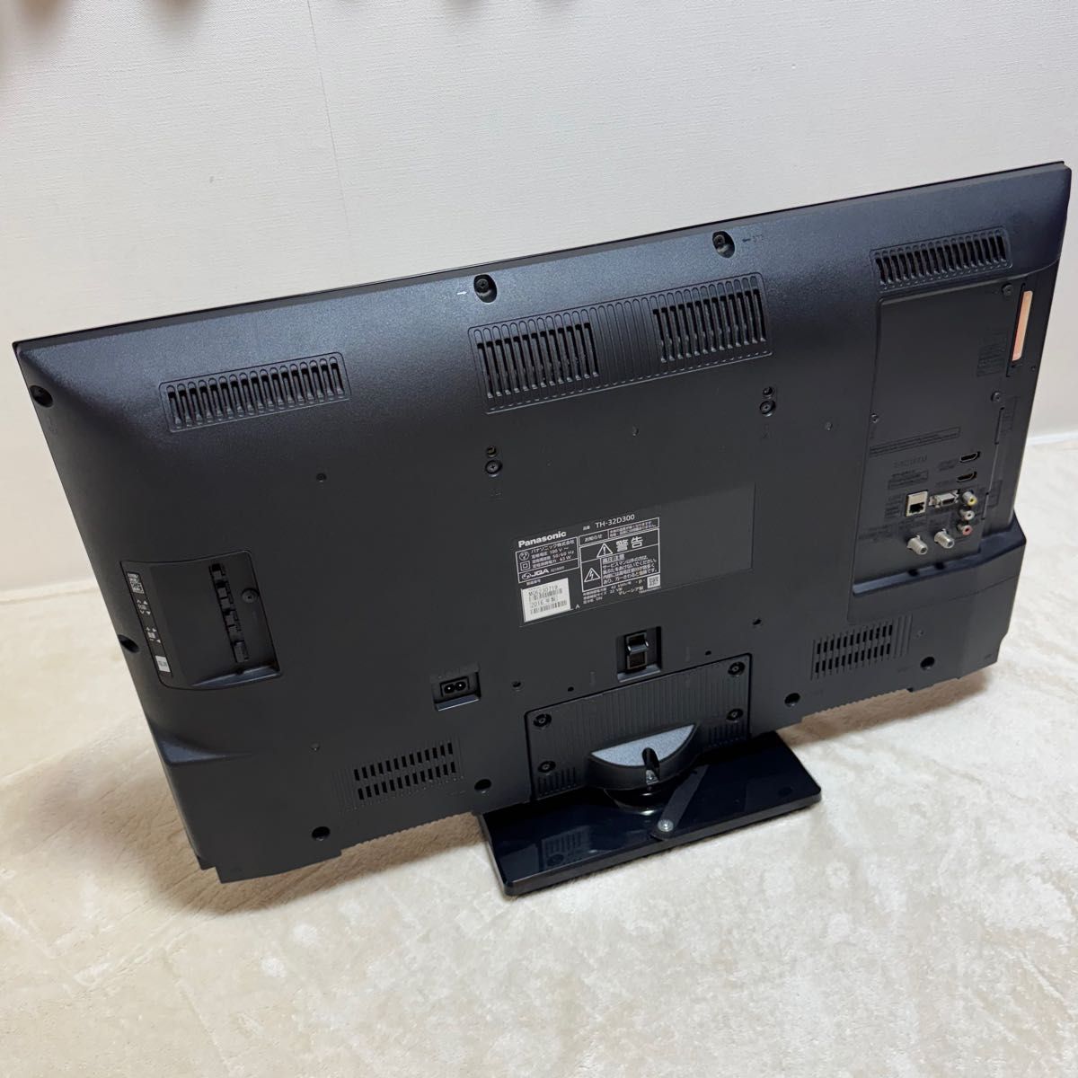 Panasonicパナソニックハイビジョン液晶テレビ32型品番THー Panasonicパナソニックハイビジョン液晶テレビ32型品番THー
