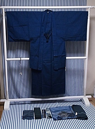 素敵でユニークな 紬の着物・羽織・小物セット　中古　お安くどうぞ (5) 一般