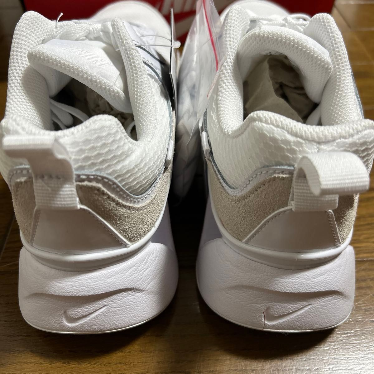 ナイキ WMNS NIKE RYZ365 Ⅱ 2 ホワイト 90S 25cm|Yahoo!フリマ ナイキ WMNS NIKE RYZ365 Ⅱ 2 ホワイト 90S 25cm|Yahoo!フリマ