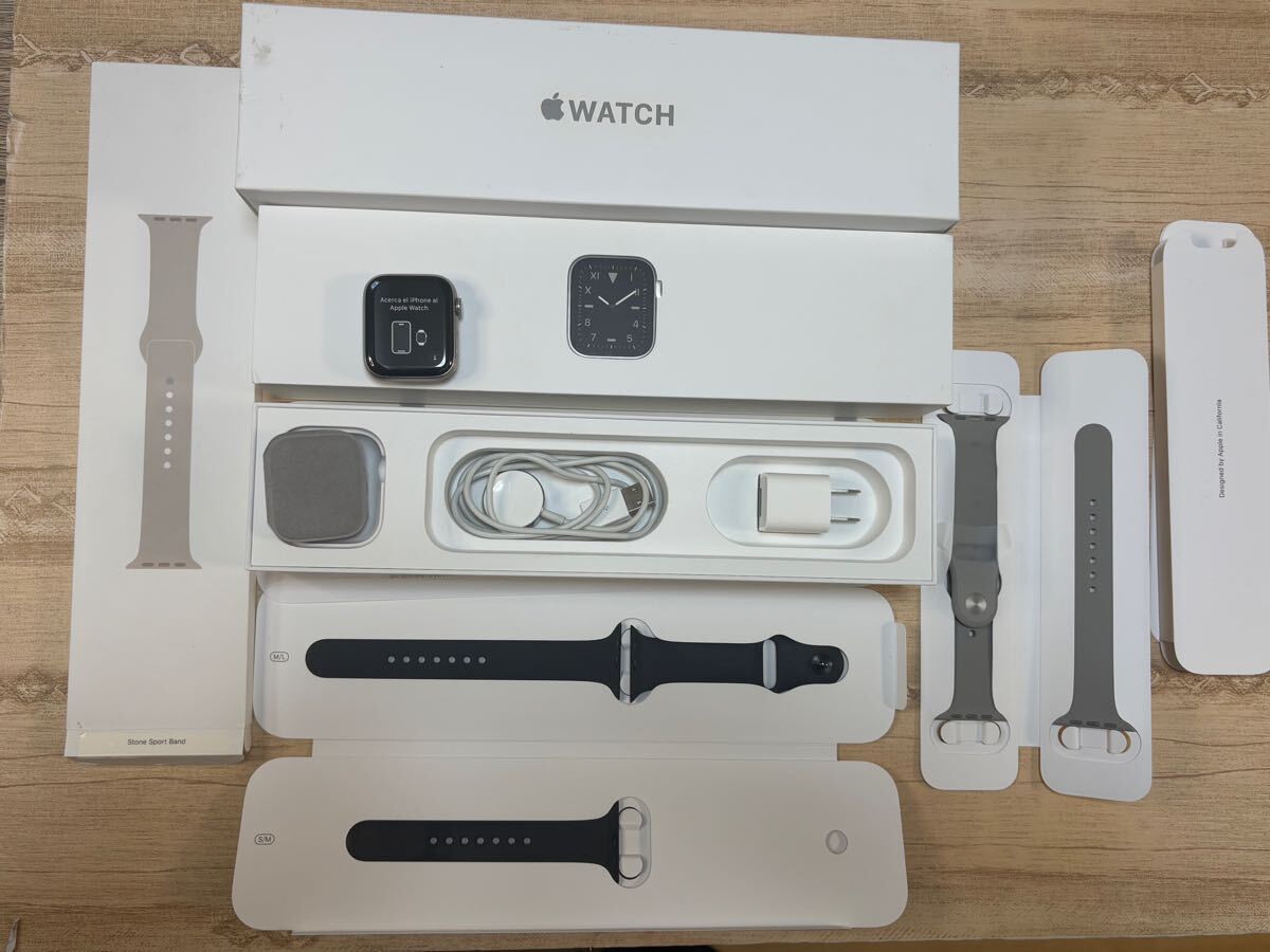 ☆希少モデル Apple Watch Edition Series5 44mm GPS+Cellular ☆希少モデル Apple Watch Edition Series5 44mm GPS+Cellular