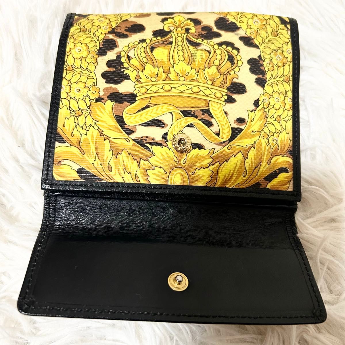 GIANNI VERSACE ジャンニ ヴェルサーチ ベルサーチ 2つ折り財布 GIANNI VERSACE ジャンニ ヴェルサーチ ベルサーチ 2つ折り財布