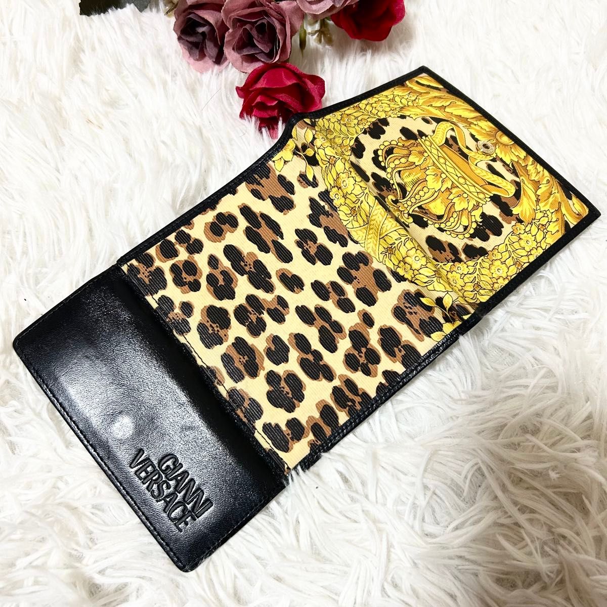 GIANNI VERSACE ジャンニ ヴェルサーチ ベルサーチ 2つ折り財布 GIANNI VERSACE ジャンニ ヴェルサーチ ベルサーチ 2つ折り財布
